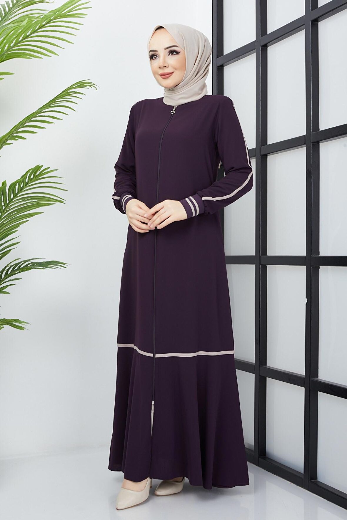 Çizgi Detaylı Mürdüm Ferace 